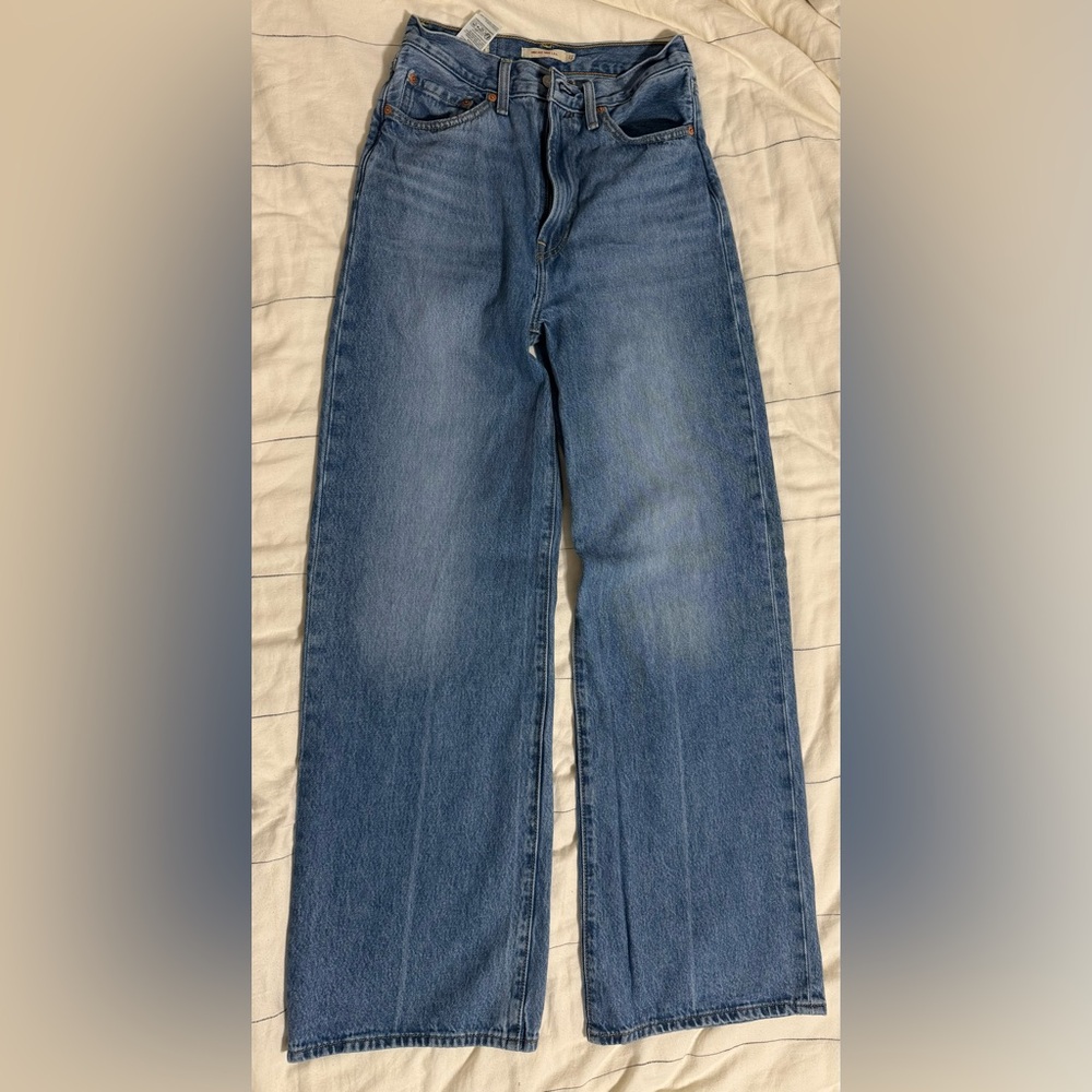 Levi’s ribcage wide leg jeans